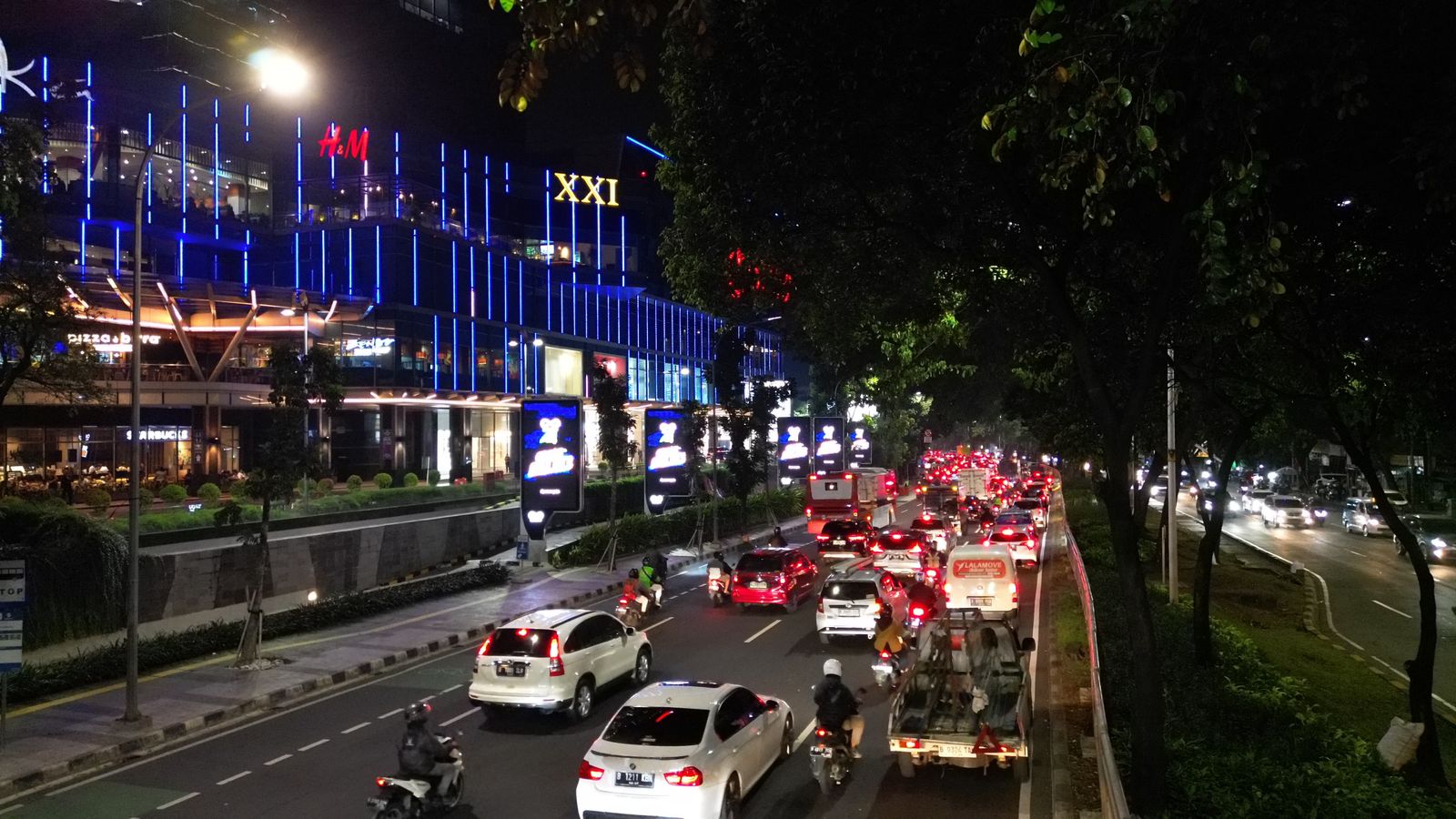 LED di Mall Kasablanka
