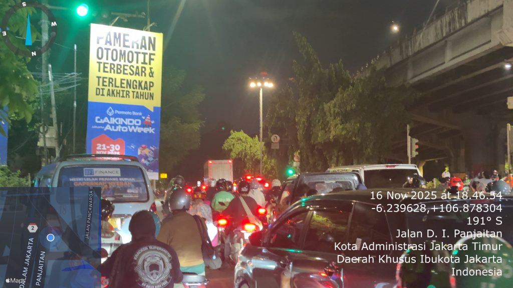 billboard jakarta timur
