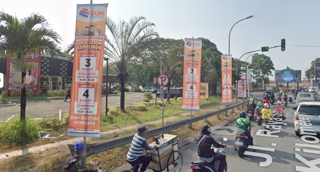 Biaya T-Banner di Pantai Indah Kapuk